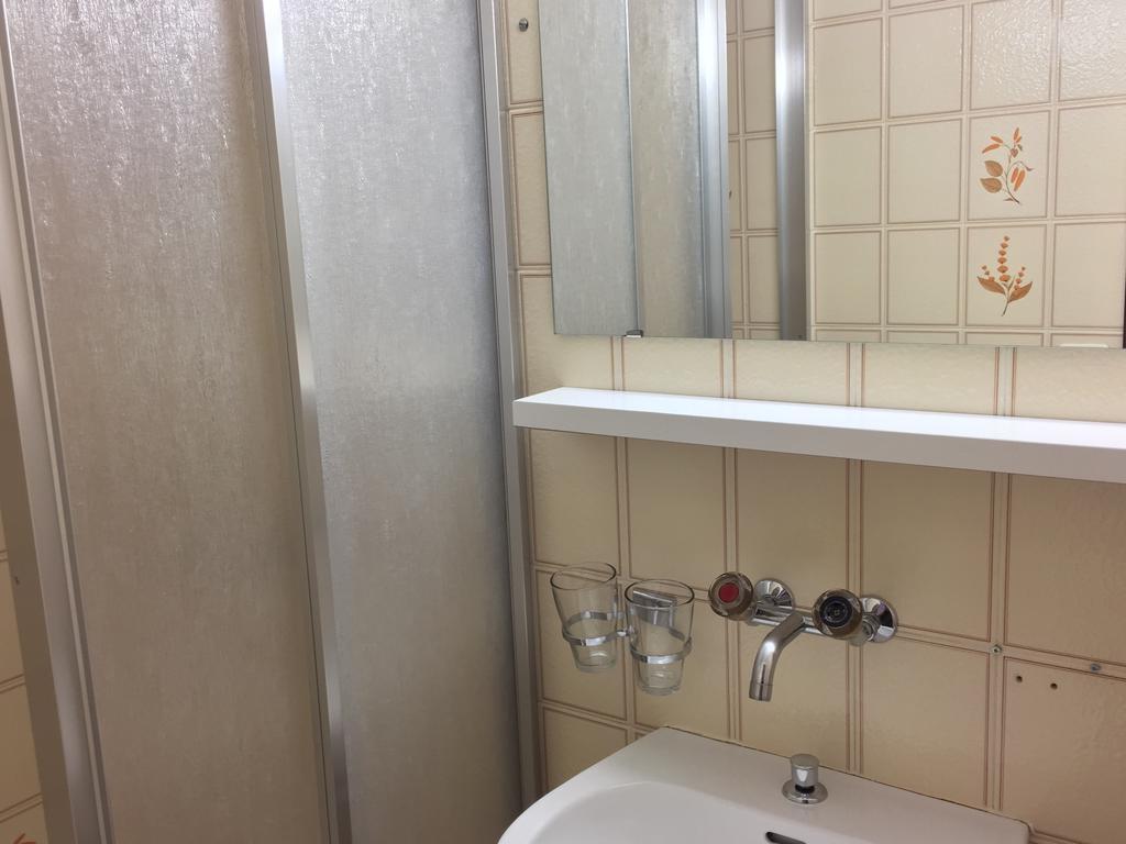 Zunfthaus Zur Rebleuten Chur Room photo