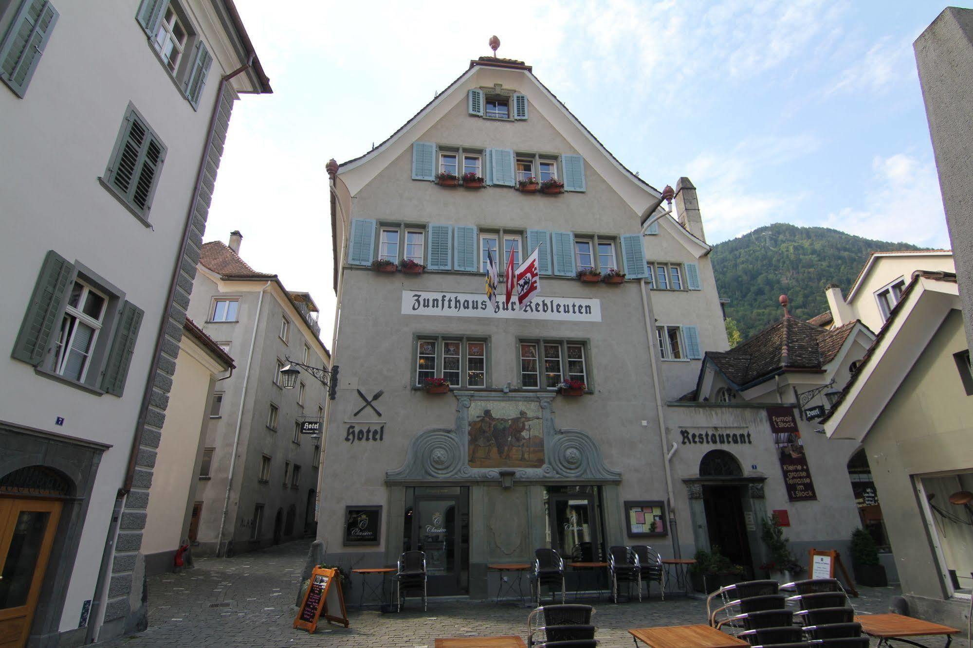 Zunfthaus Zur Rebleuten Chur Exterior photo