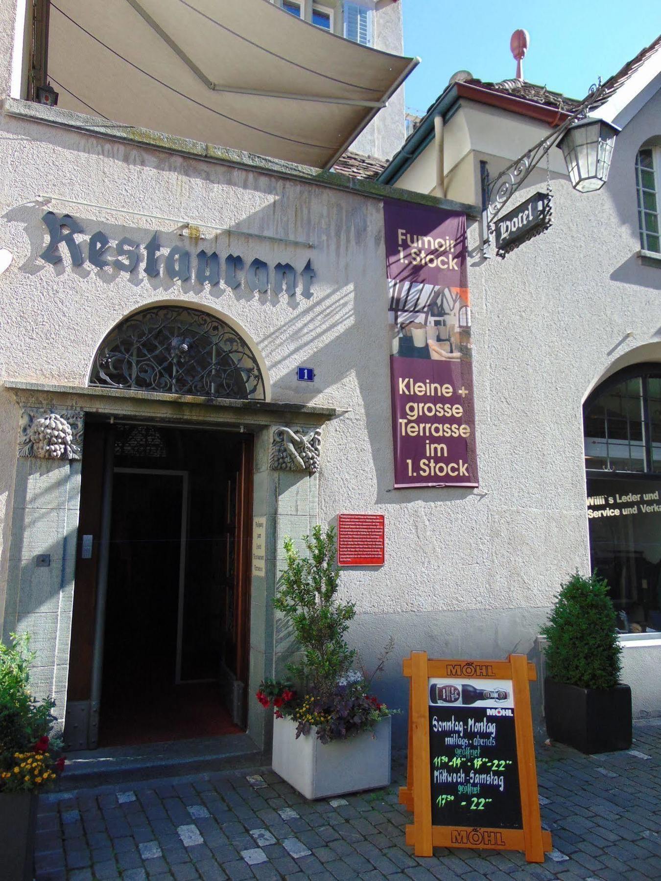Zunfthaus Zur Rebleuten Chur Exterior photo